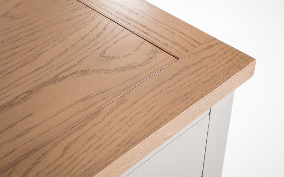 Julian Bowen Richmond 2-Tone Oak Sideboard